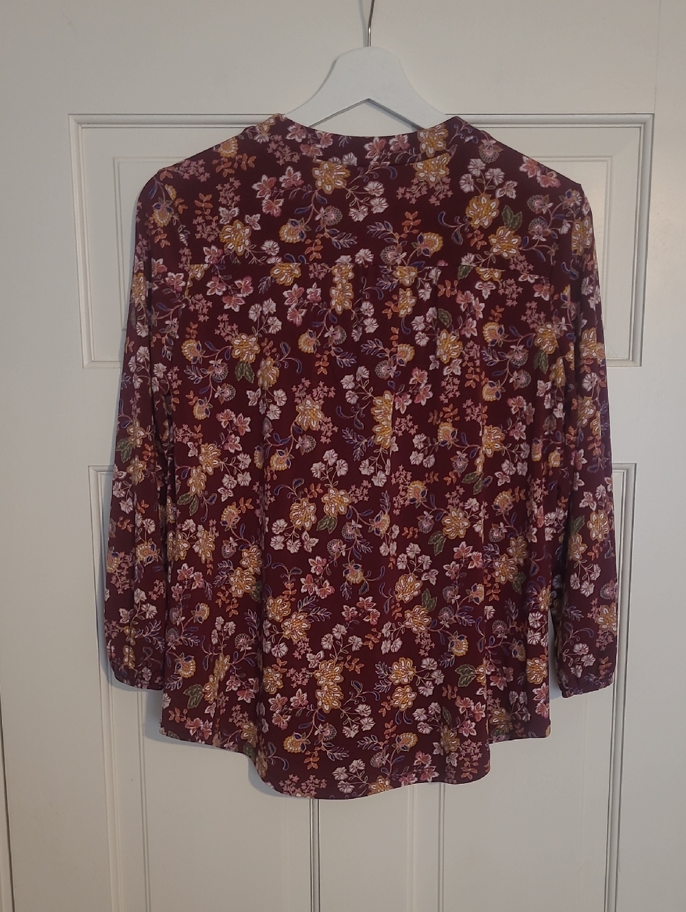 Vince Camuto Burgundy Floral Blouse
